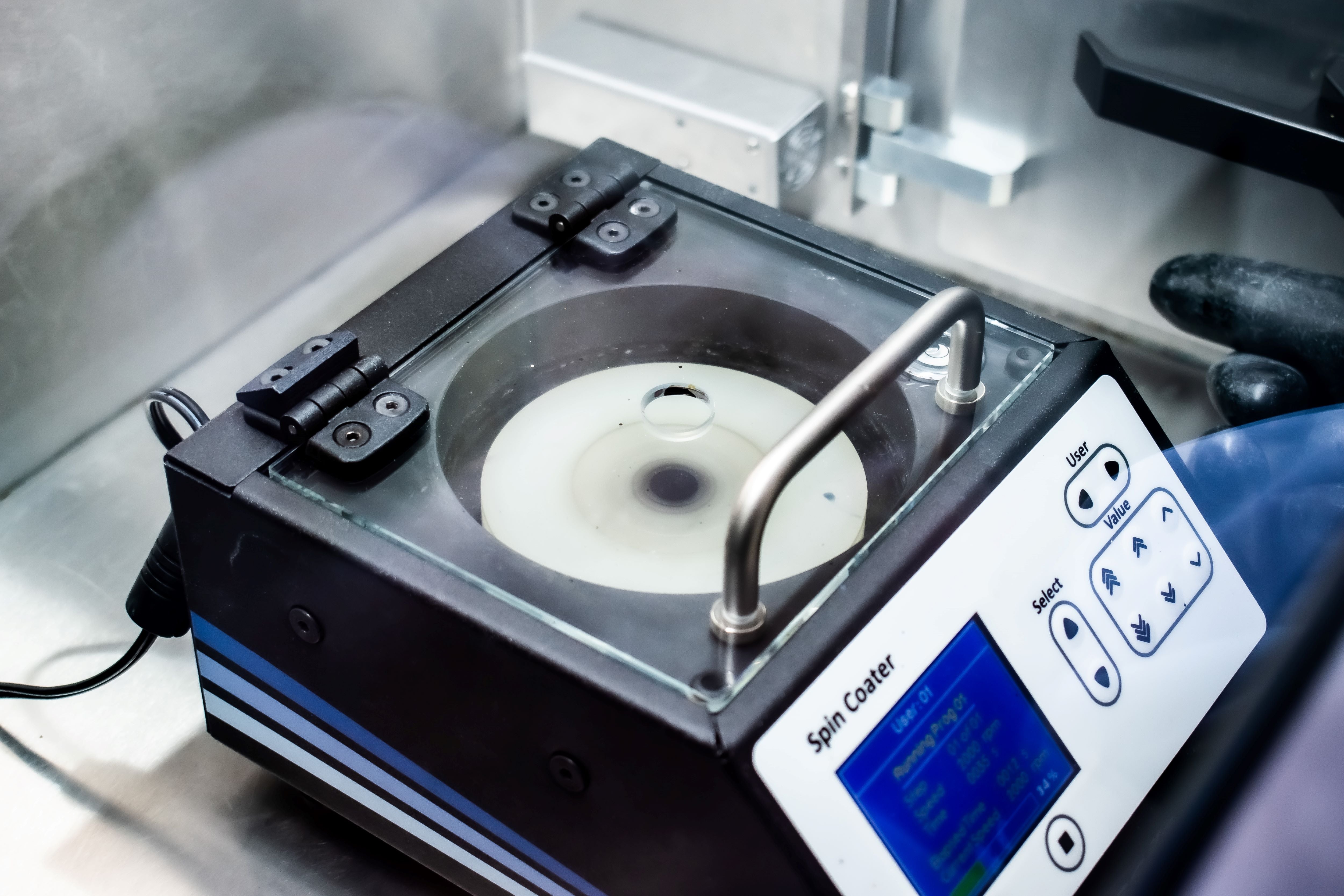 Nitrogen processing of perovskite precursor ink using an Ossila Spin Coater and Glove Box